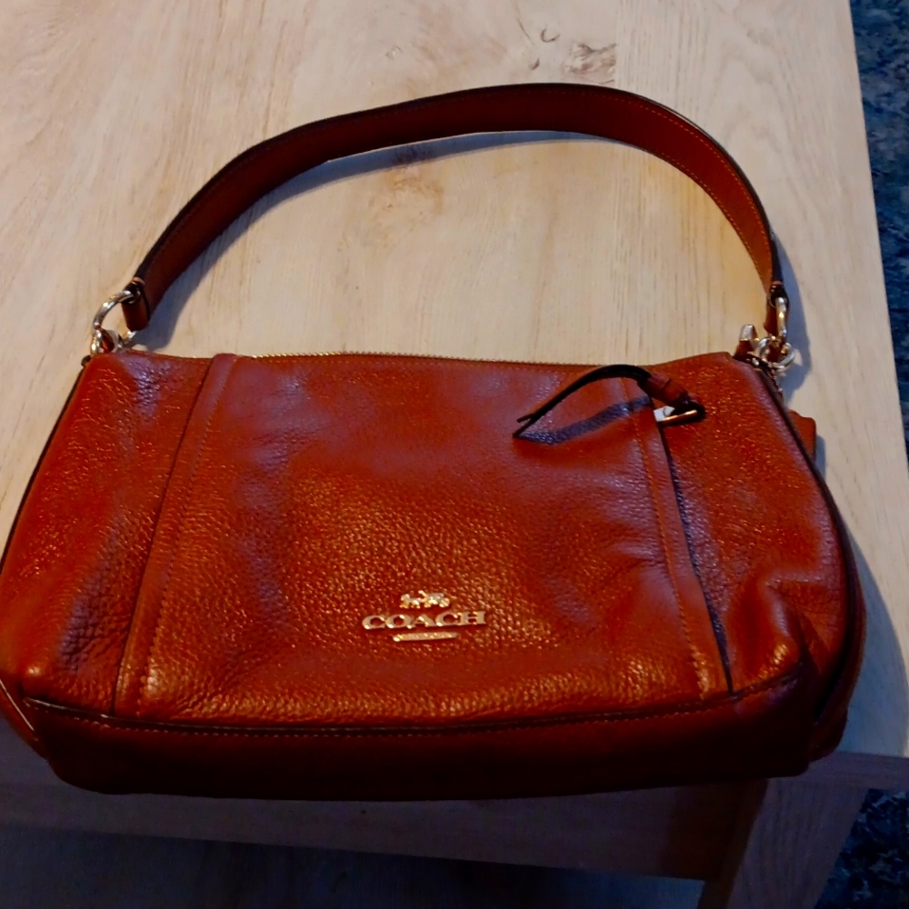 Purse - Picture 2 of 2